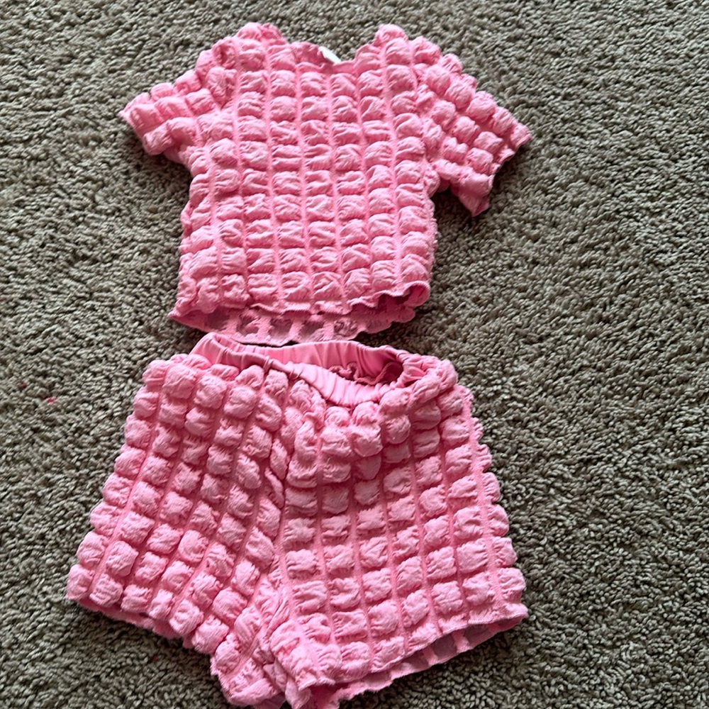 Two Piece set